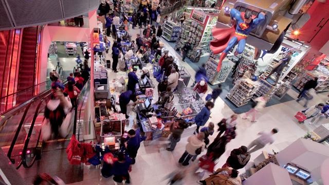Former Toys R Us CEO Gerald Storch discusses his outlook on holiday retail sales.