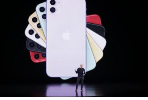 Tech analyst Russ Frushtick discusses the specs of new iPhone 11. 