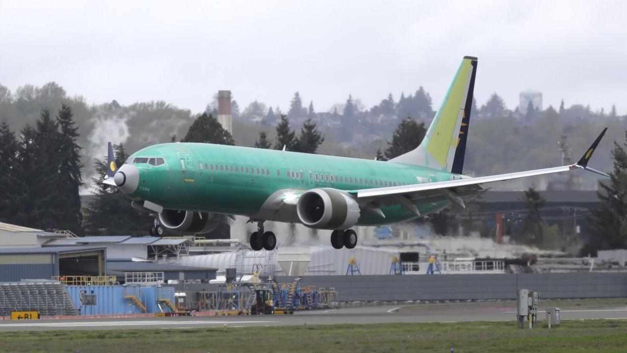 Blue Line Capital president Bill Baruch and Stifel airlines analyst Joseph DeNardi discuss delays in the Boeing 737 Max, the 3Q earnings miss, and the airline industry’s duopoly.