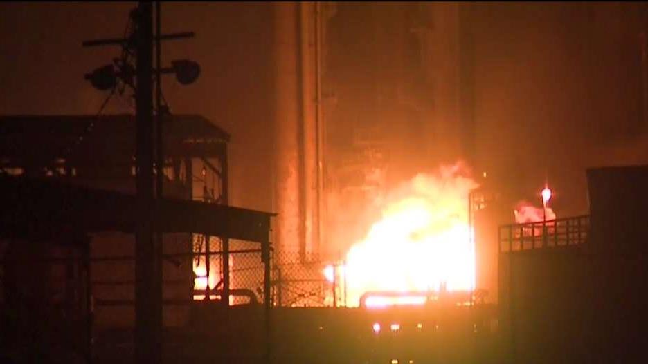 An explosion at the TPC chemical plant in Port Neches, Texas blew out windows miles from the site and lit up the sky with a fireball. FOX Business’ Cheryl Casone with more.