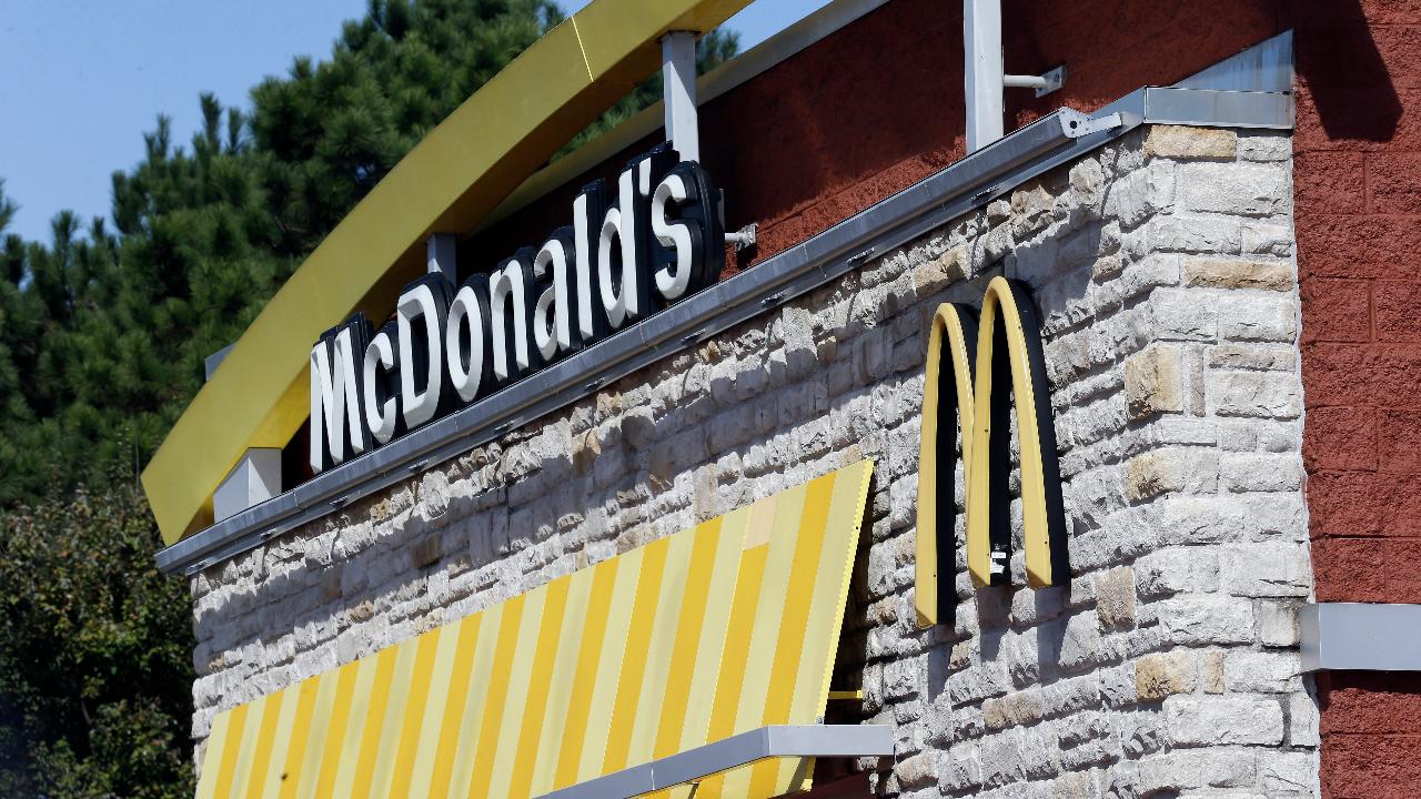Former McDonald’s USA CEO Ed Rensi argues the fast food company is a strong organization and correct to swiftly replace Steve Easterbrook.