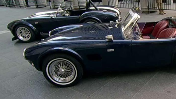 Fox News automotive editor Gary Gastelu discusses the replica classic cars used in the movie 'Ford v. Ferrari.'