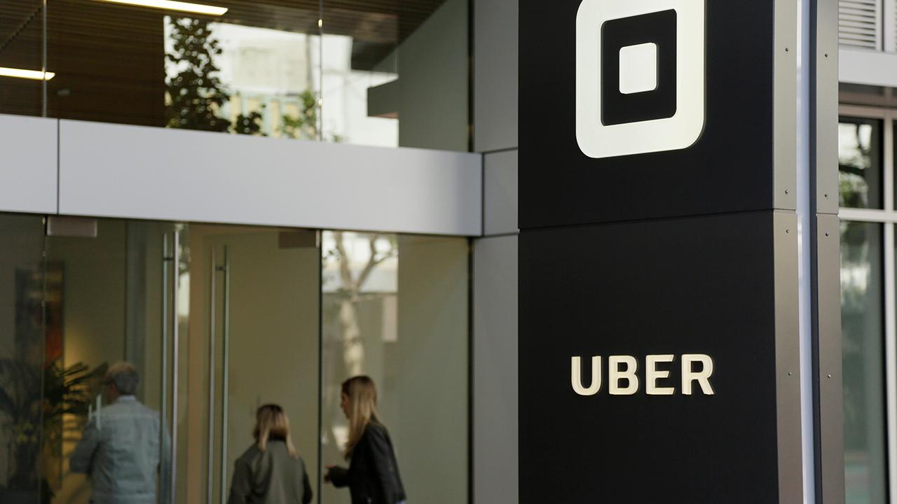 Global Entrepreneurship Network's Jeff Hoffman thinks Uber's Travis Kalanick resignation is a smart move.