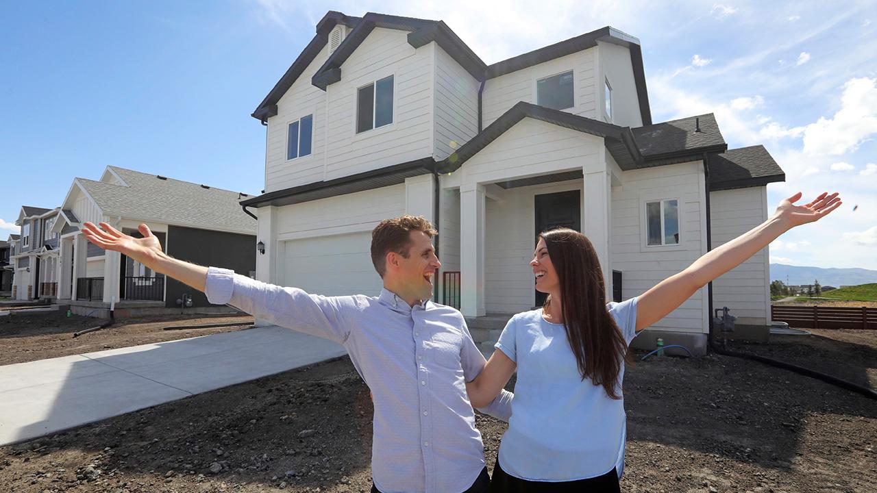 DeBianchi Real Estate’s Samantha DeBianchi discusses millennials starting to buy homes and how this will affect the housing market. 