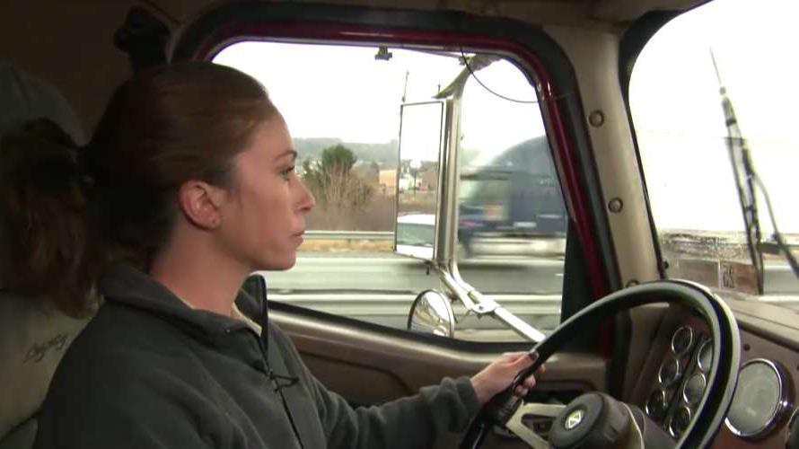 FOX Business' Tracee Carrasco rides with Liz Myers in York, Pennsylvania, to discuss what it's like to be a female truck driver in a male-dominated industry.