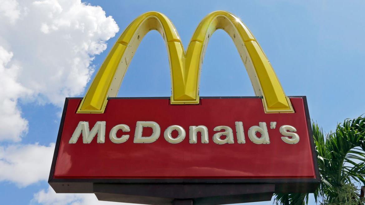 Former McDonald’s CEO Ed Rensi discusses presidential candidate and former Vice President Joe Biden's suggestion McDonald’s employees should unionize.