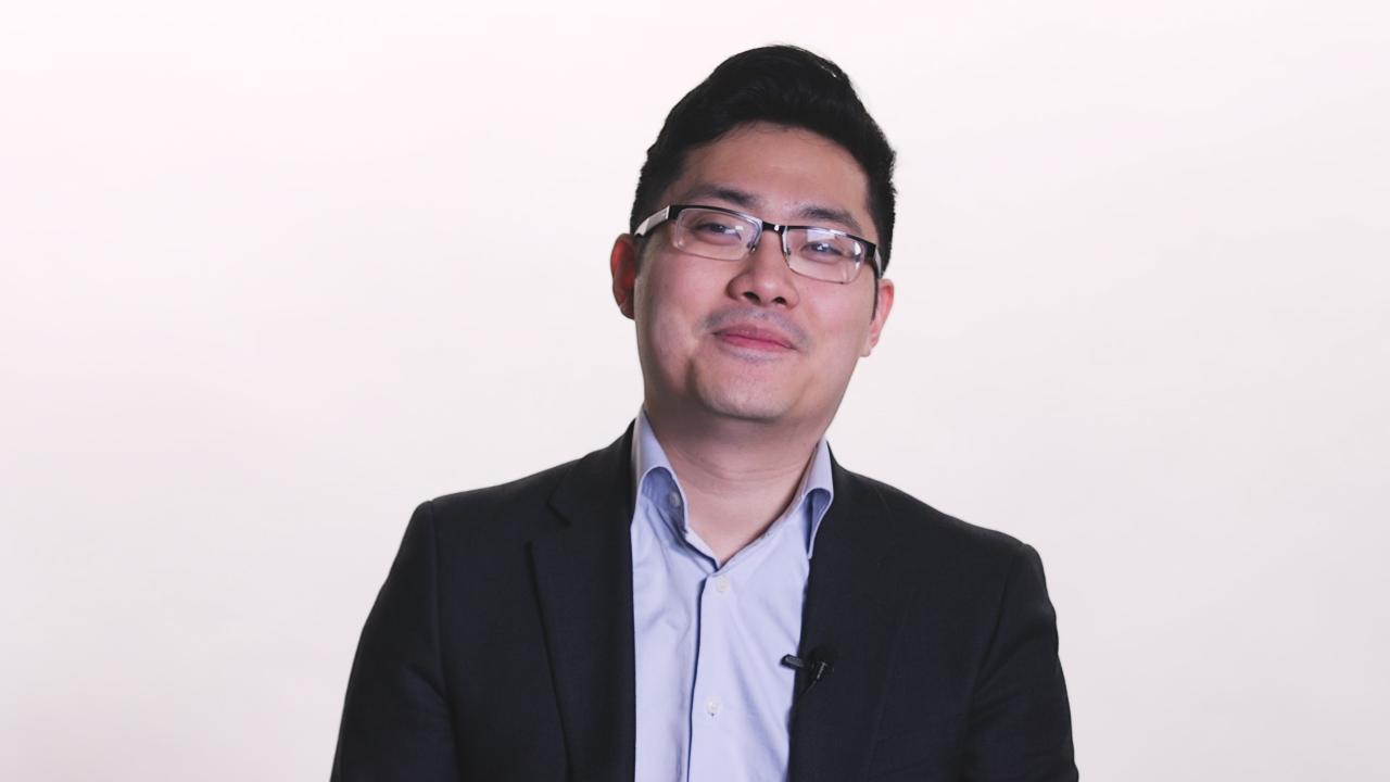 Tim Hwang, founder and CEO of FiscalNote, shares what it was like to form a company and get a high-profile investor quickly.