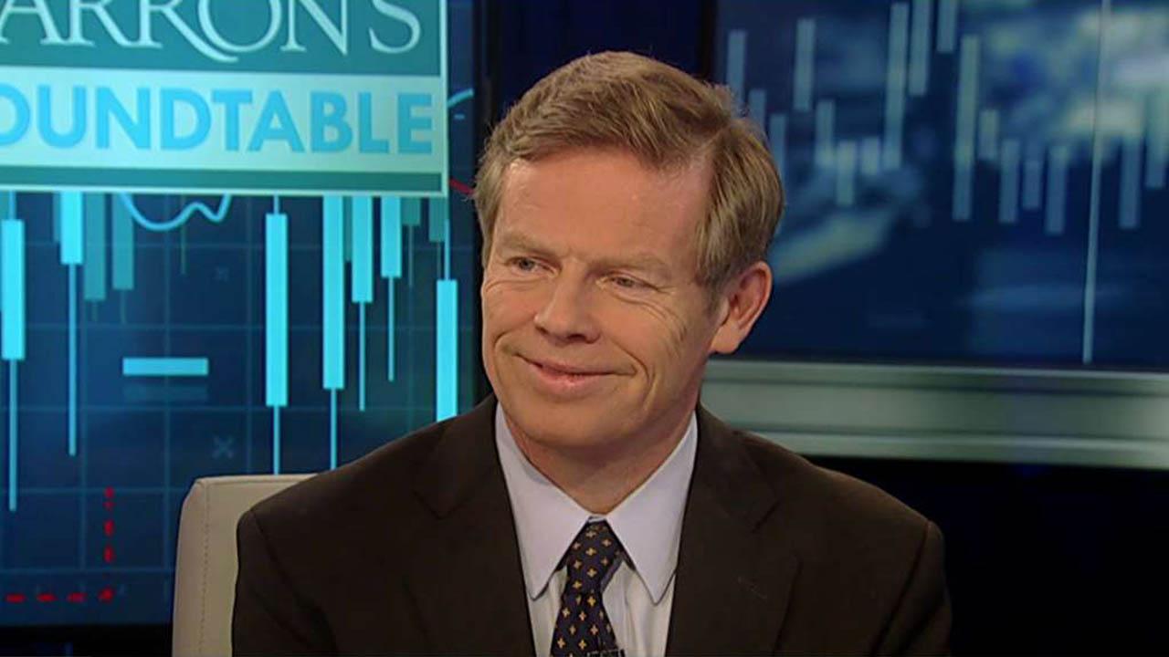 JPMorgan Funds chief global strategist David Kelly looks back on the past decade and also gives his predictions for the economy in 2020. 
