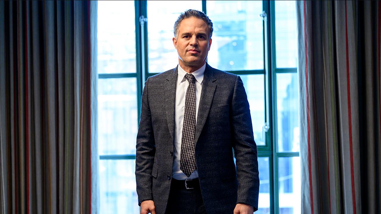 Layfield Report CEO John Layfield, former investment banker Carol Roth, FOX Business’ Kristina Partsinevelos and Capitalist Pig hedge fund’s Jonathan Hoenig discuss actor Mark Ruffalo criticizing capitalism and calling for an ‘economic revolution.’ 