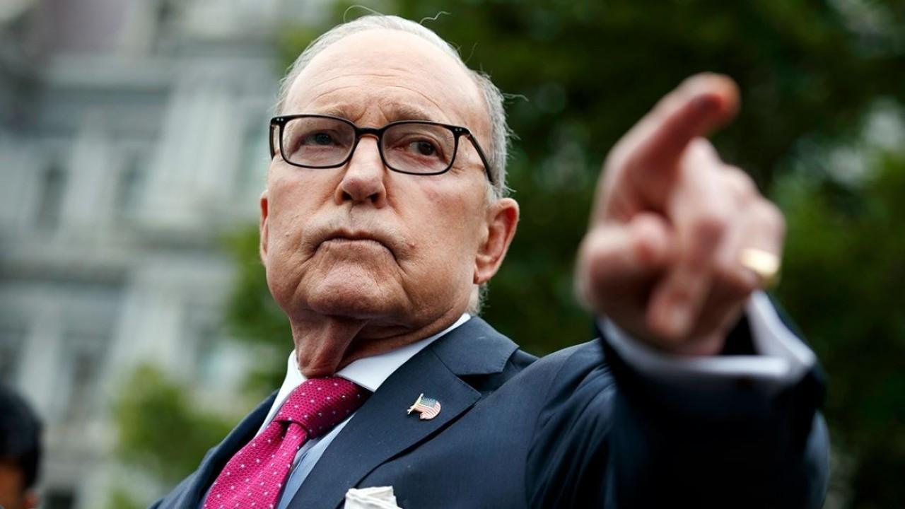 National Economic Council director Larry Kudlow discusses Sen. Bernie Sanders’ suggestion that he would renegotiate trade deals if he became president and the damage his policies would do to the economy. 
