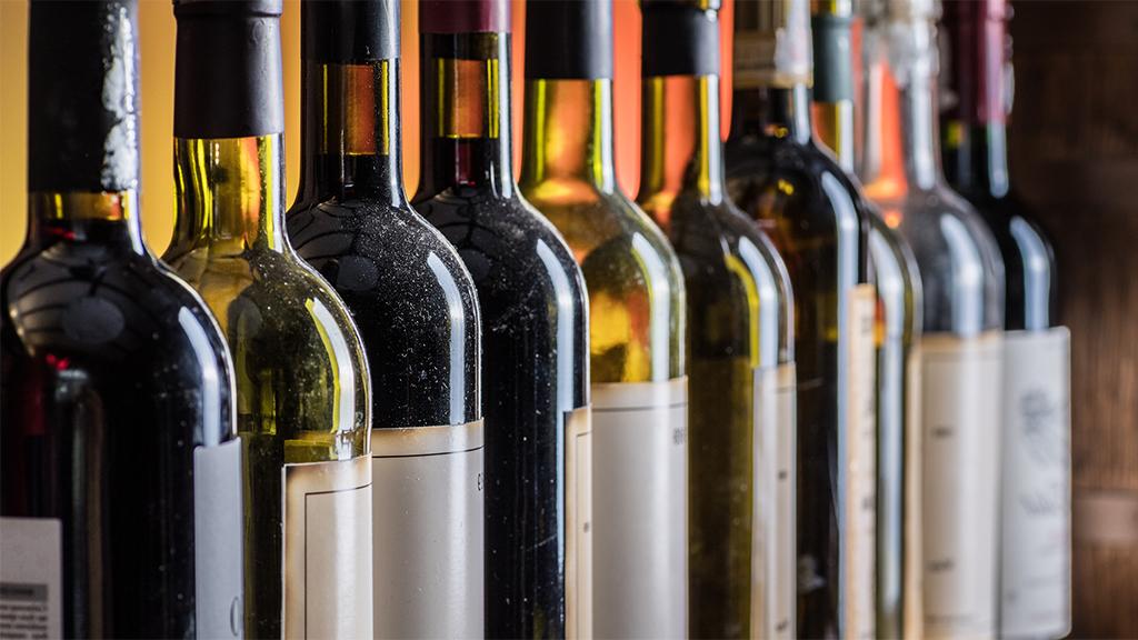 FOX Business' Ashley Webster breaks down the reasoning behind the decline in wine drinking.