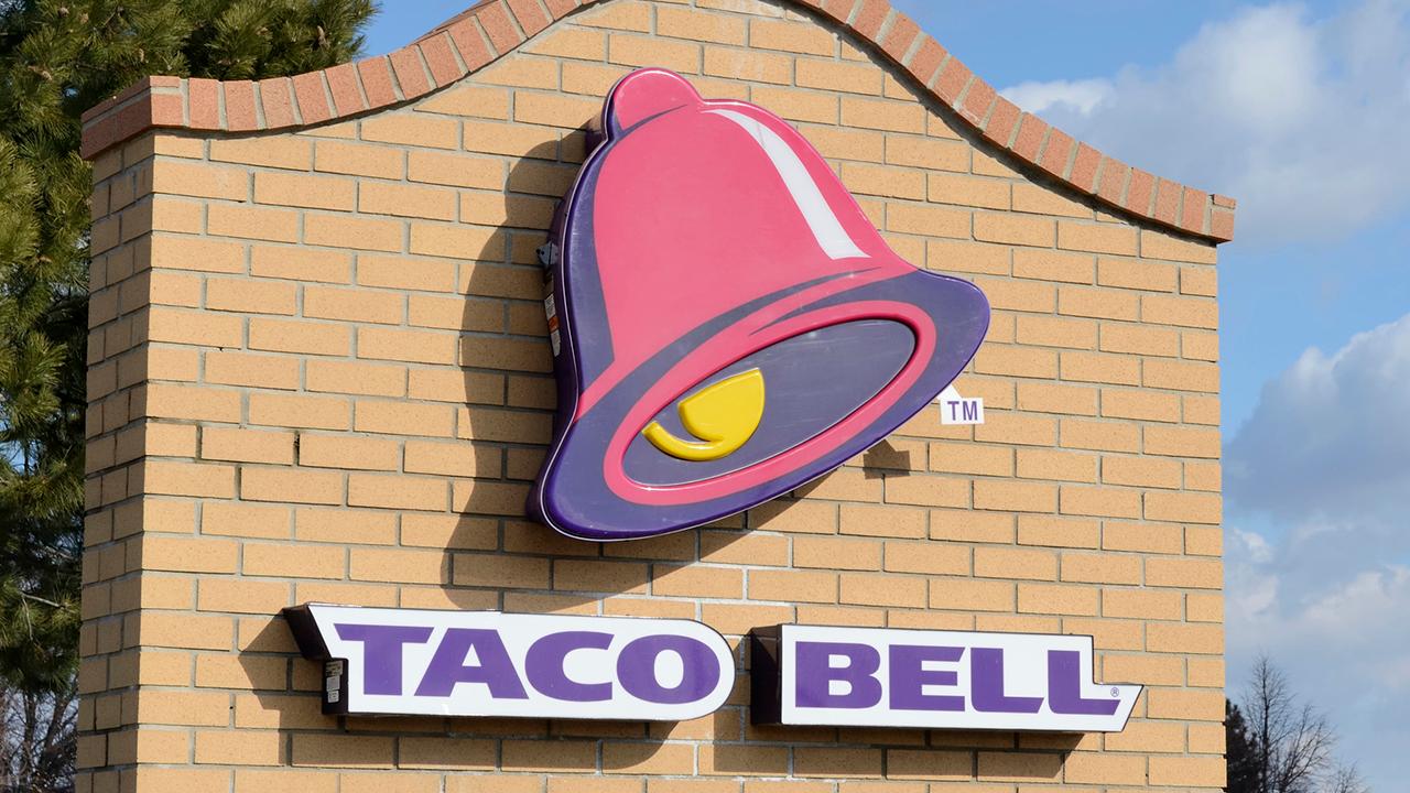 Fox Business Briefs: Fast-food giant Taco Bell announces salaries of up to $100,000 a year for general managers; Gwyneth Paltrow's lifestyle brand Goop partners with Celebrity Cruises for a 'health inspired' Mediterranean cruise.