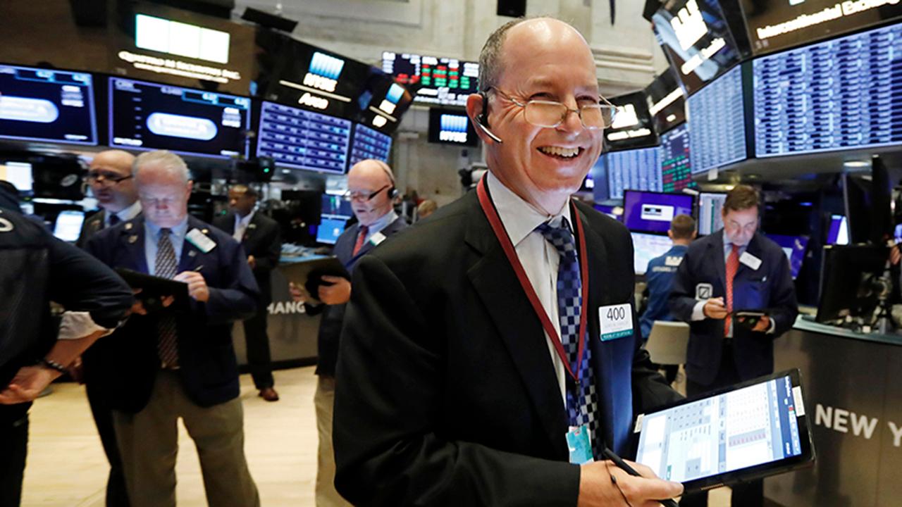 FOX Business' Gerri Willis says Cisco, Home Depot, Microsoft and Caterpillar were Thursday's stock market winners on the floor of the New York Stock Exchange.