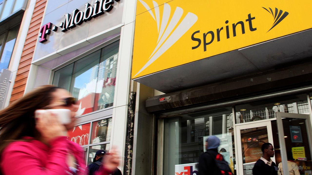 FOX Business’ Charlie Gasparino discusses the latest news surrounding the potential Sprint/T-Mobile merger. 