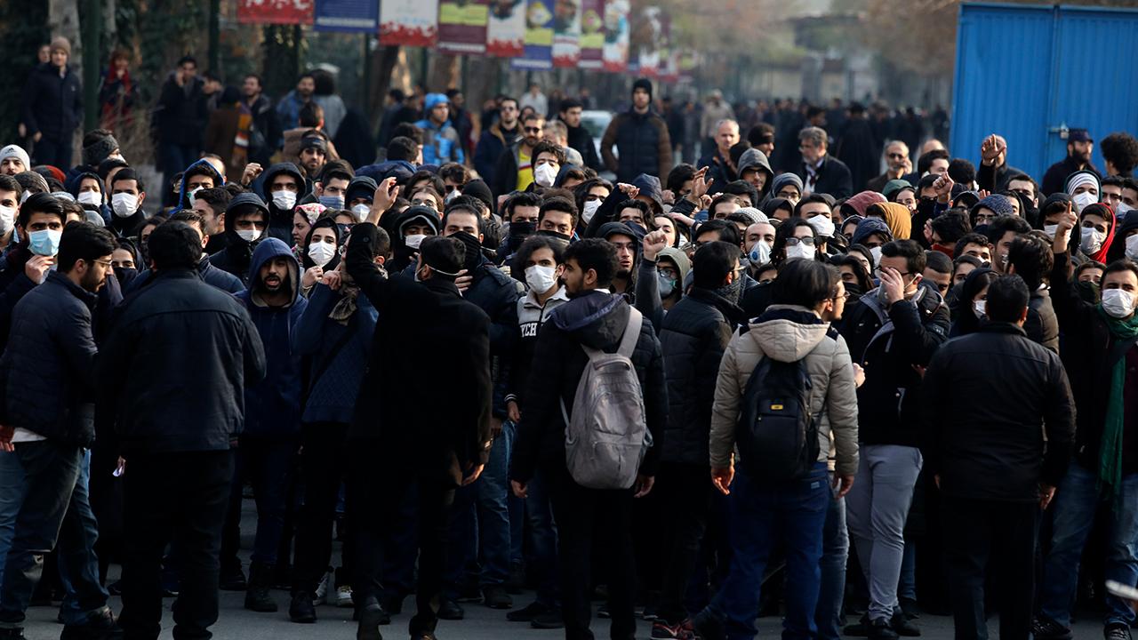 Fox News military analyst and retired Col. David Hunt gives his insights on Iranian protests and the aftermath of the U.S. killing Iran’s top general. 