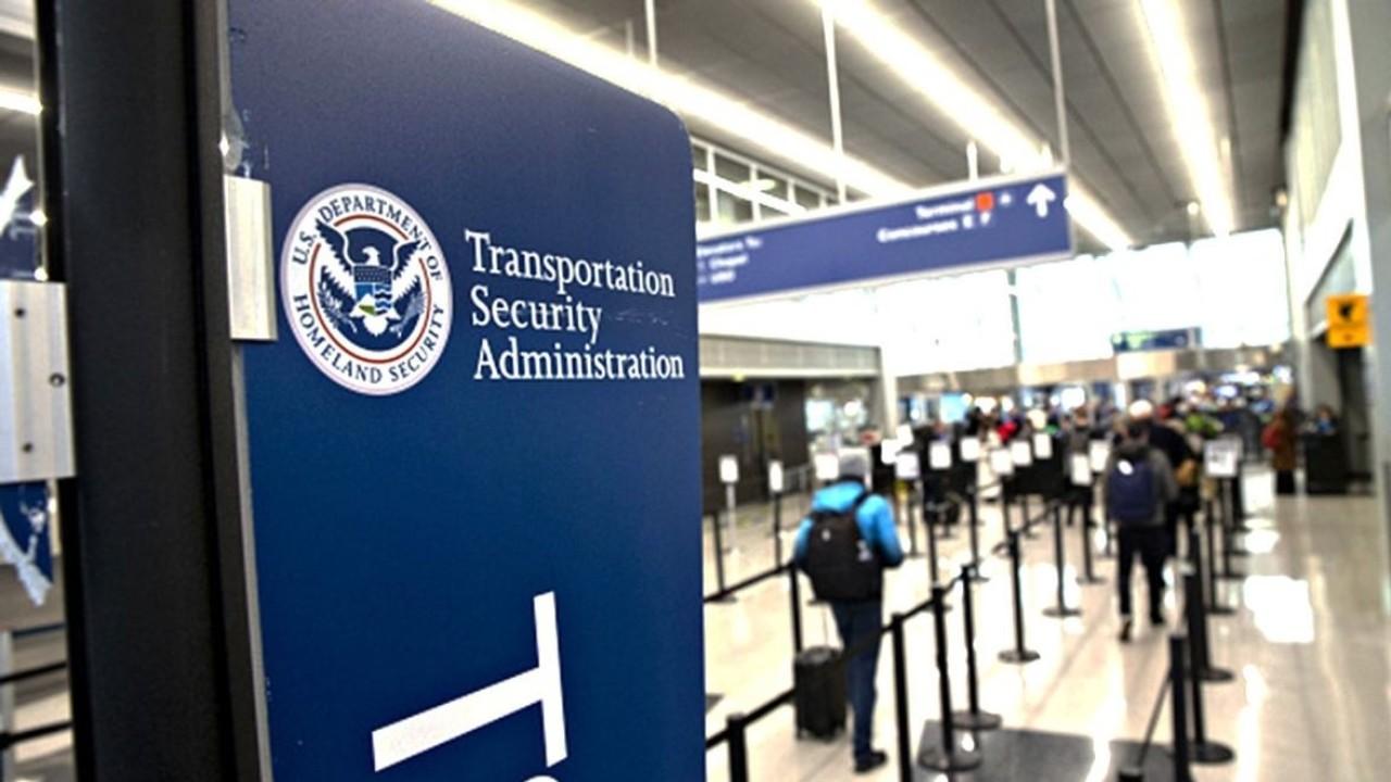 New Yorkers are upset about ban on their access to global entry program over the state’s green light law. FOX Business’ Jackie DeAngelis with more.