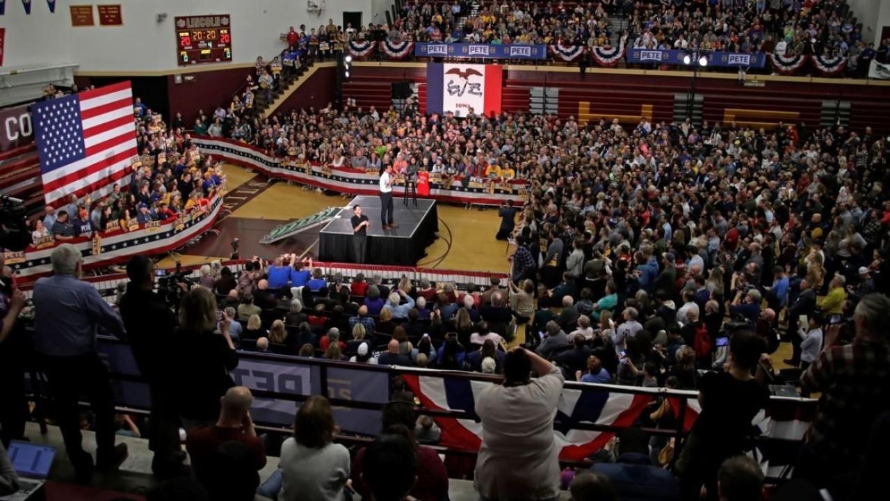 Drake University political science professor Dennis Godlford discusses the rule change in the Iowa caucuses which allows both the popular vote and delegate vote to be counted as well as the importance of doing well in the state and Bernie Sanders’ prominence as an Independent candidate in the Democratic Party. 