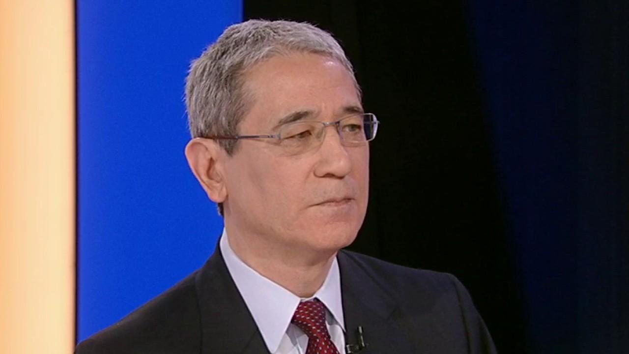 'The Coming Collapse of China' author Gordon Chang discusses Huawei being barred from federal contracts and its 'irresponsibility' to the American people.