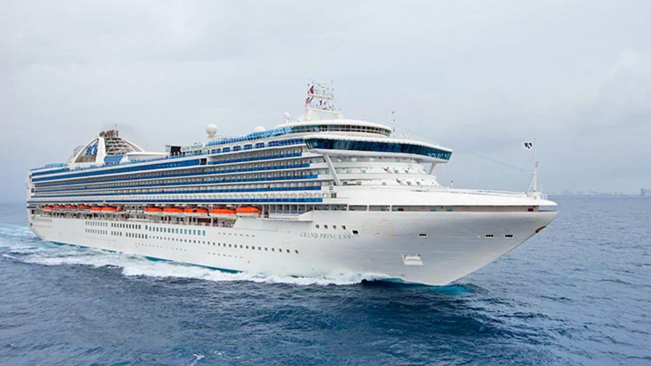 The coronavirus has hit the second Diamond Princess cruise ship by Carnival which will remain at sea. FOX Business' Deirdre Bolton with more.