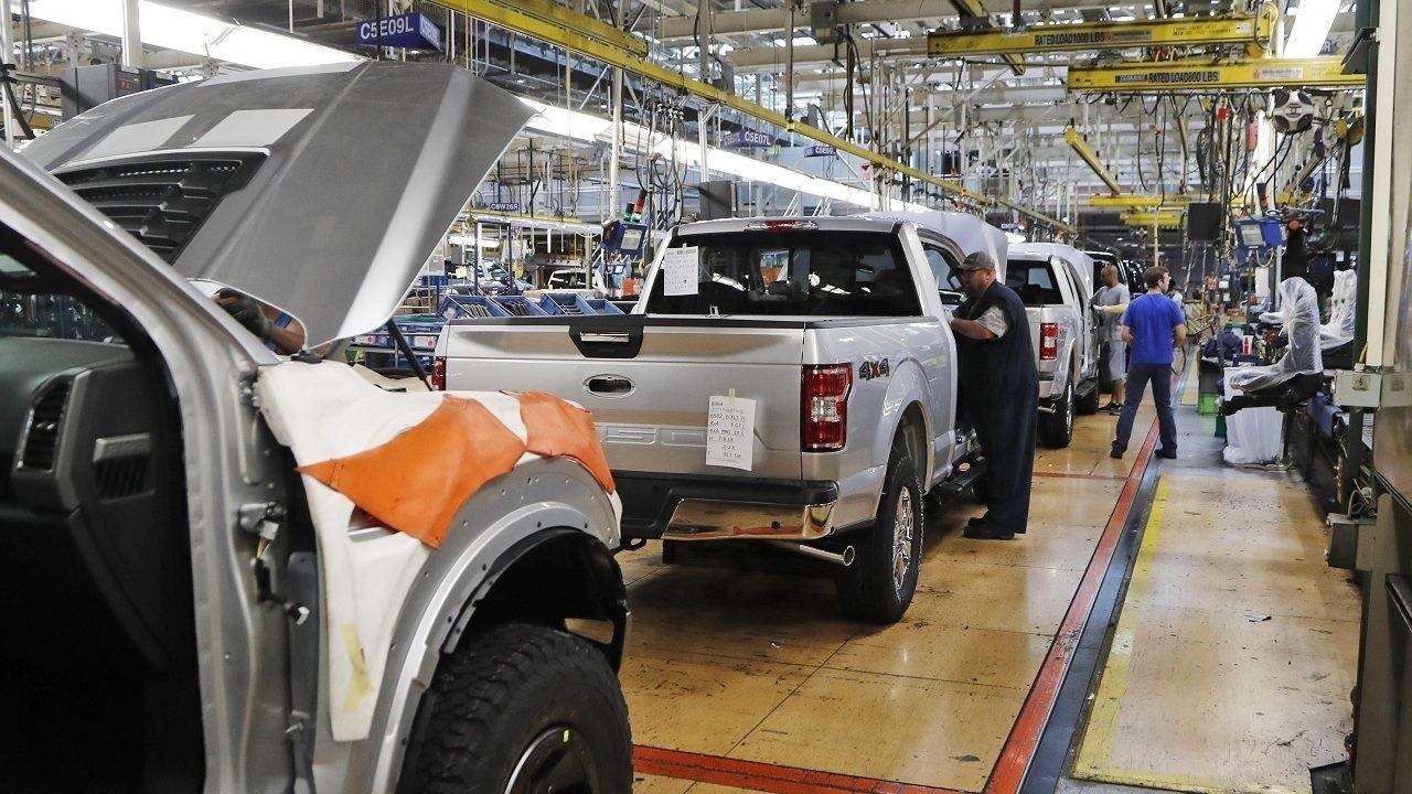 Fmr. Ford CEO Mark Fields discusses the disruption in the auto industry during the coronavirus pandemic. 