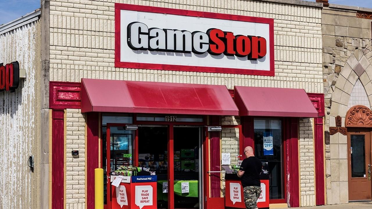 GameStop has kept its employees working in-store after claiming its business is "essential retail." FOX Business' Ashley Webster with more.