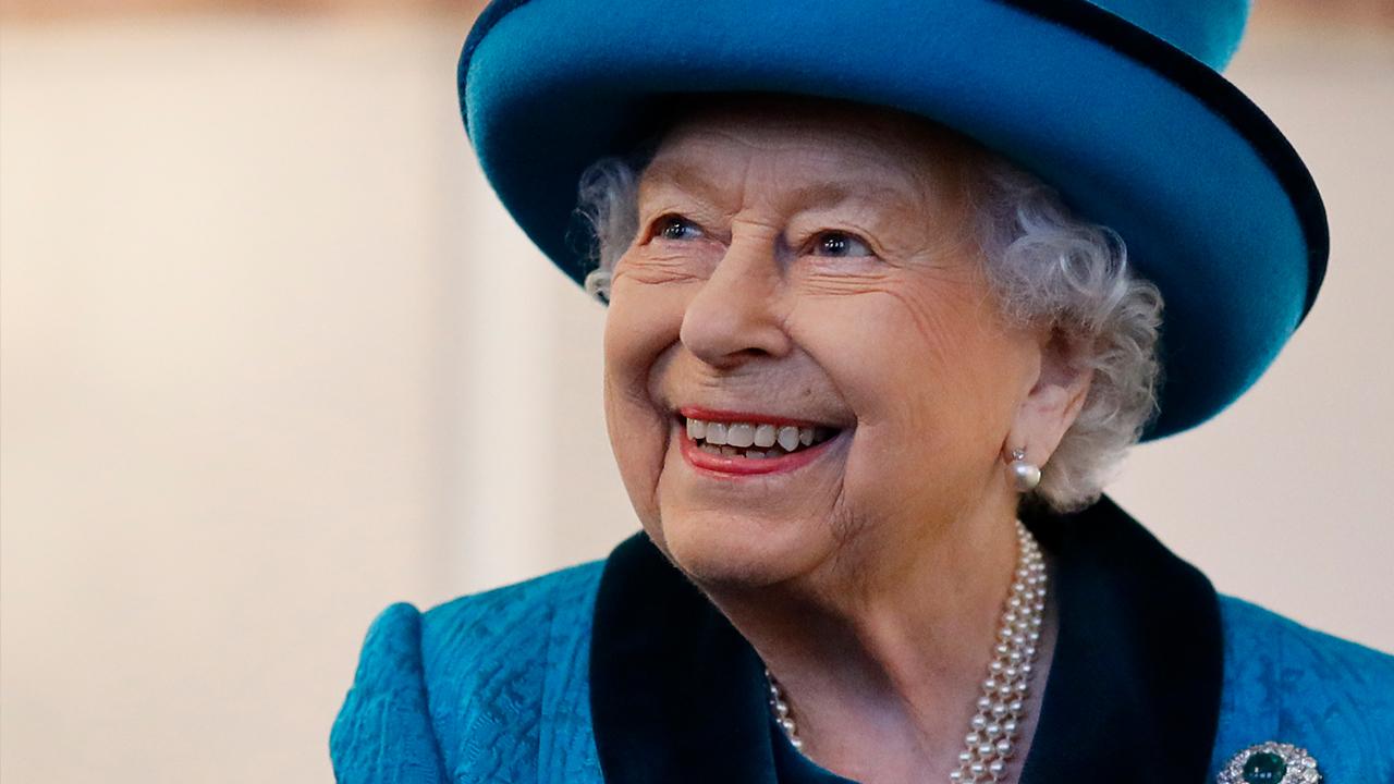 Queen Elizabeth is having her 94th birthday party on Zoom amid the coronavirus lockdown. FOX Business’ Lauren Simonetti with more.