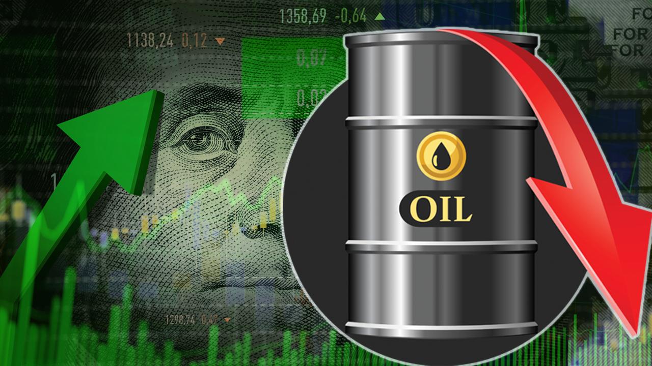 Agora financial market strategist Alan Knuckman argues swings in the oil markets can provide investing opportunities. 