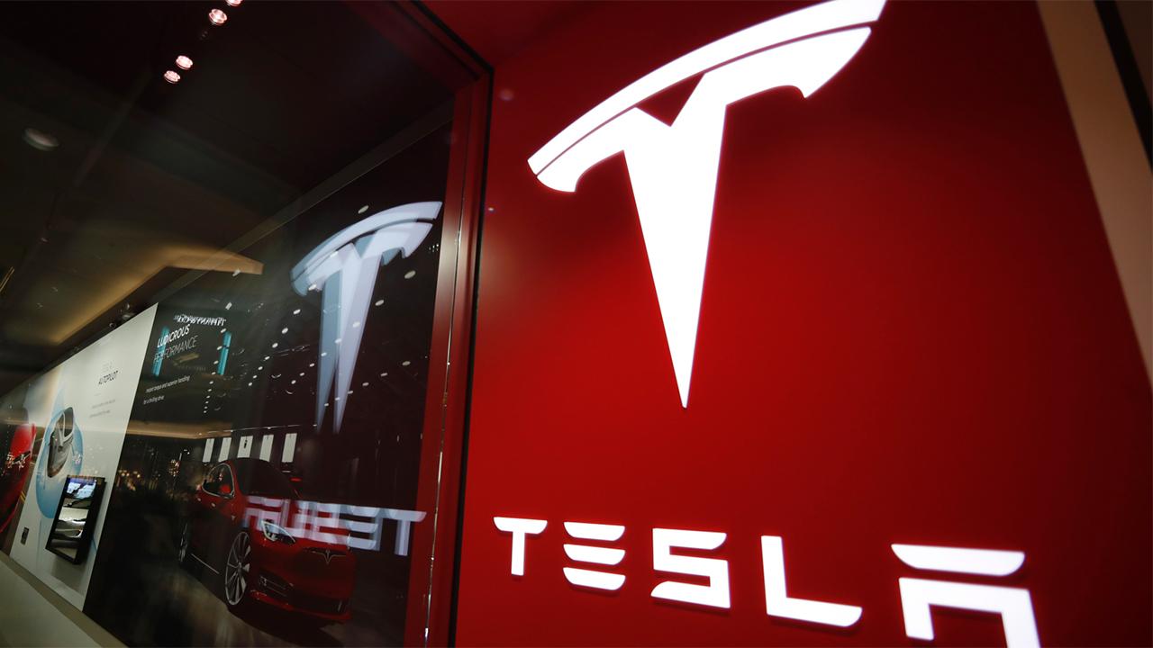 Fox Business Briefs: Tesla set to furlough non-essential workers and slash salaries by at least 10 percent; Chick-fil-A rolls out new hand-washing stations at its drive-thru and mall locations across the country.
