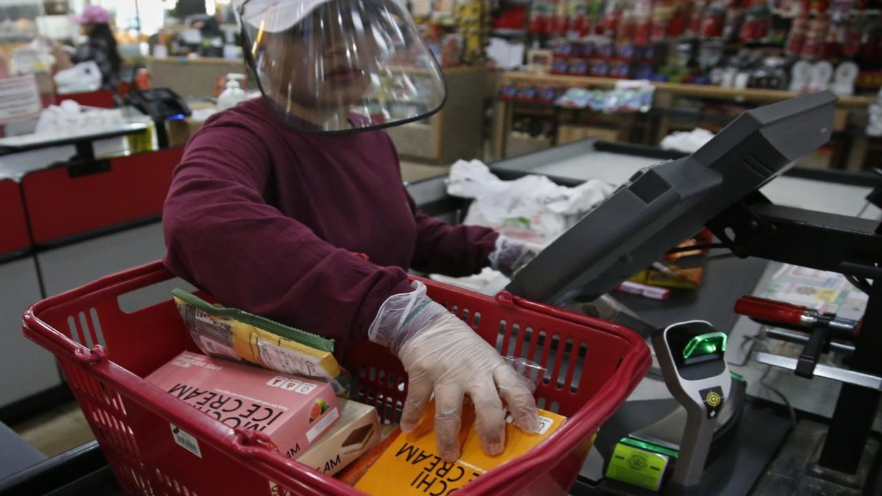 Professor of food safety at NC State University Benjamin Chapman gives tip to shop safely and receive deliveries during coronavirus.