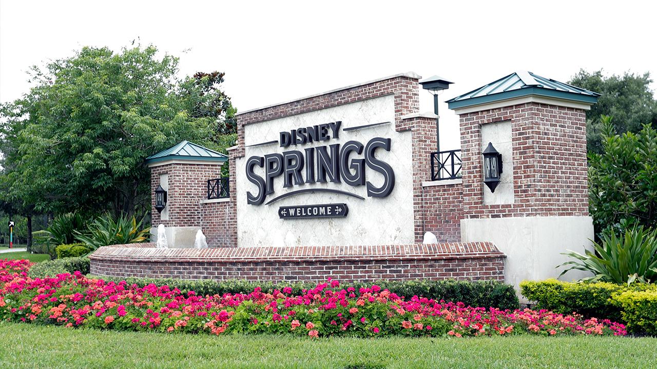 Disney Springs, the entertainment district in Orlando, Florida, is reopening with new coronavirus safety measures. Fox News’ Phil Keating with more. 