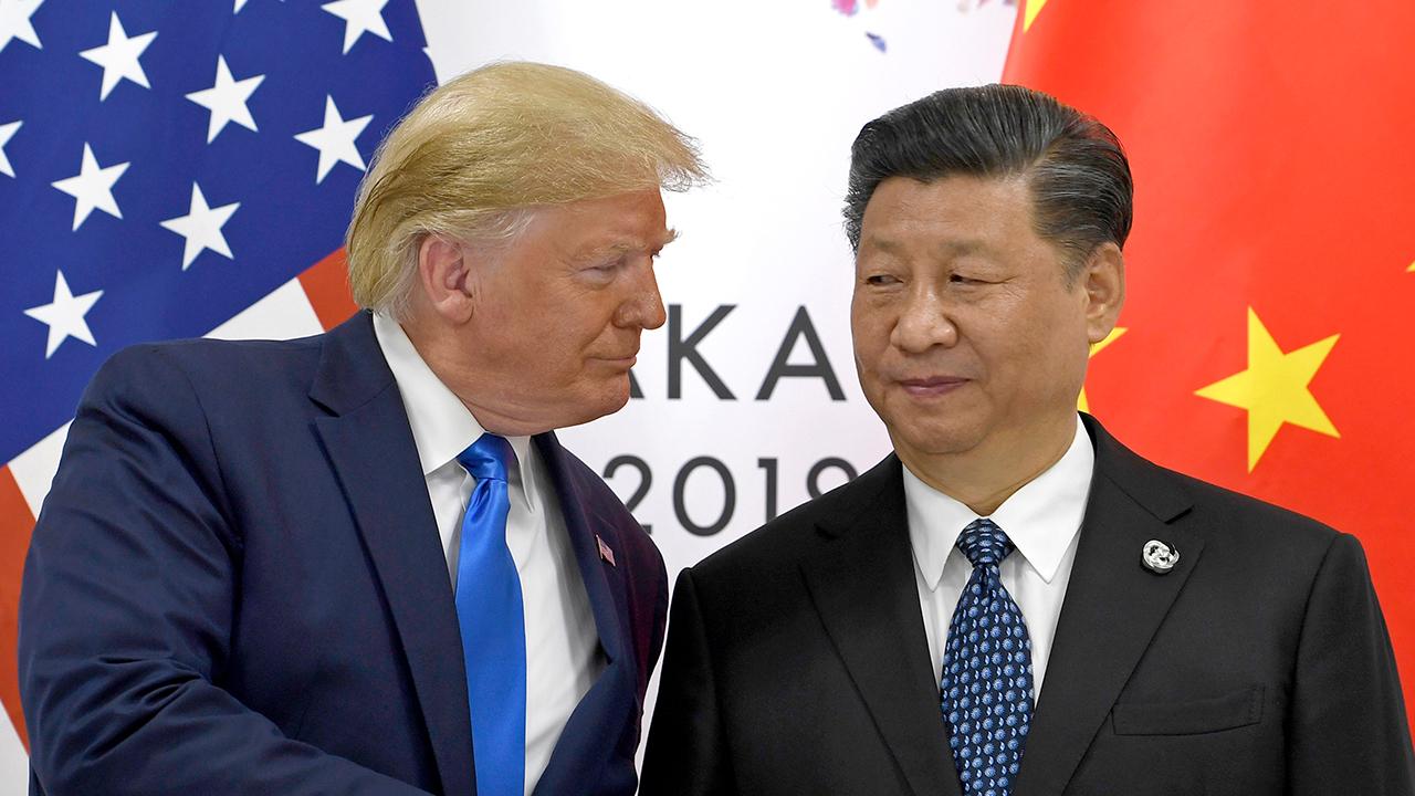 The Chinese have made inquiries into relaxing the amount of U.S. goods and services they will buy in phase 1 of the U.S.-China trade deal. FOX Business’ Edward Lawrence with more.
