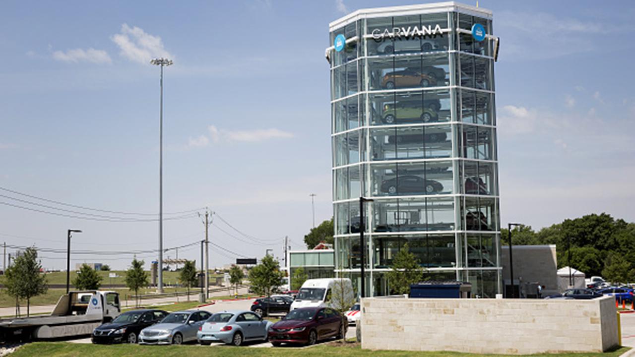 Carvana CEO Ernest Garcia on how the coronavirus has impacted the used car industry. 