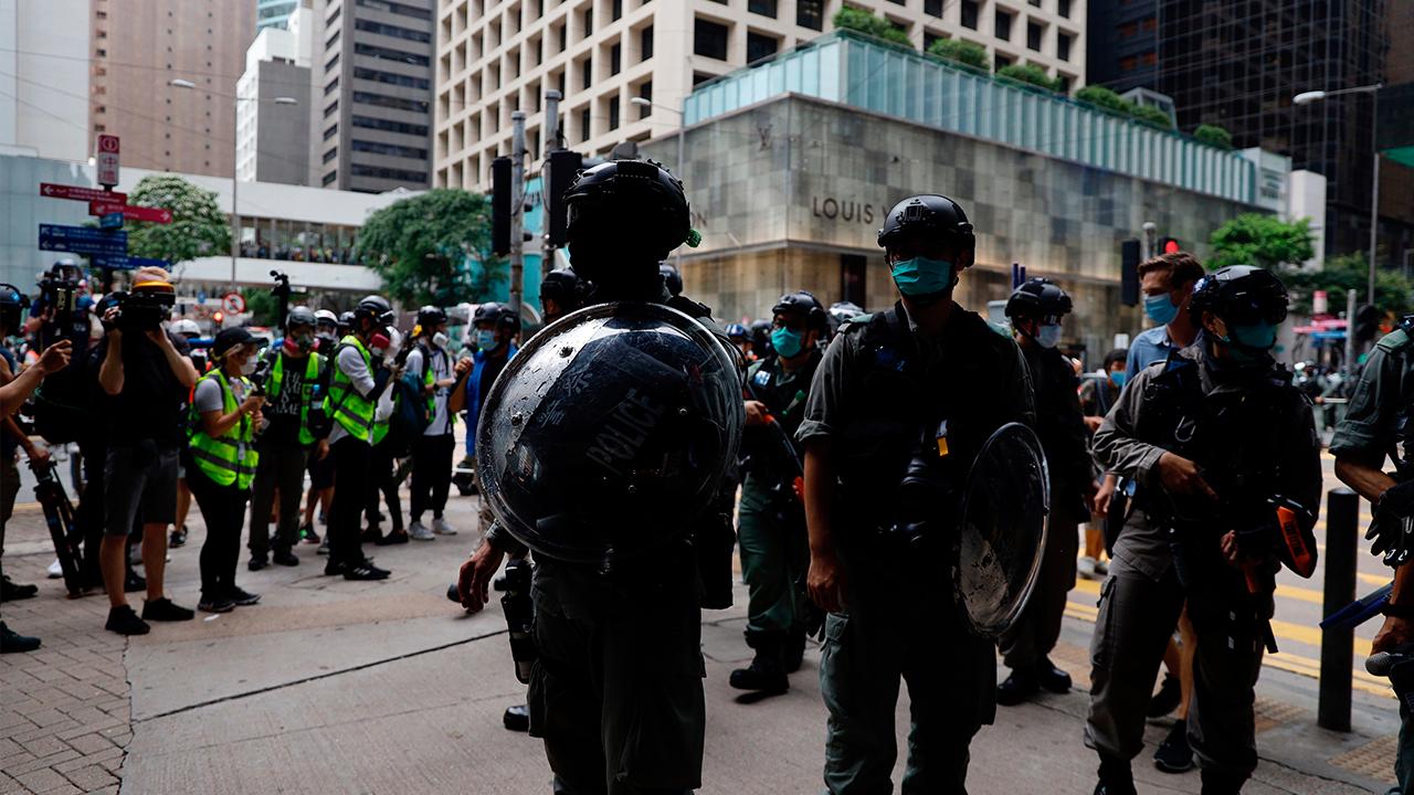 Hong Kong protests are intensifying over new Chinese national security laws. FOX Business’ Maria Bartiromo and Dagen McDowell with more. 