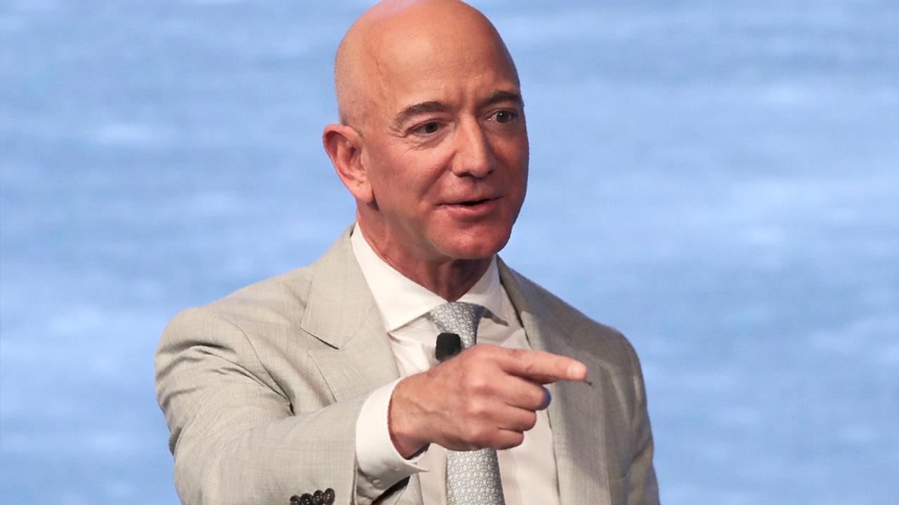Congress wants Amazon CEO Jeff Bezos to testify regarding the company using third-party data to create ‘copycat products.’ FOX Business’ Hillary Vaughn with more.