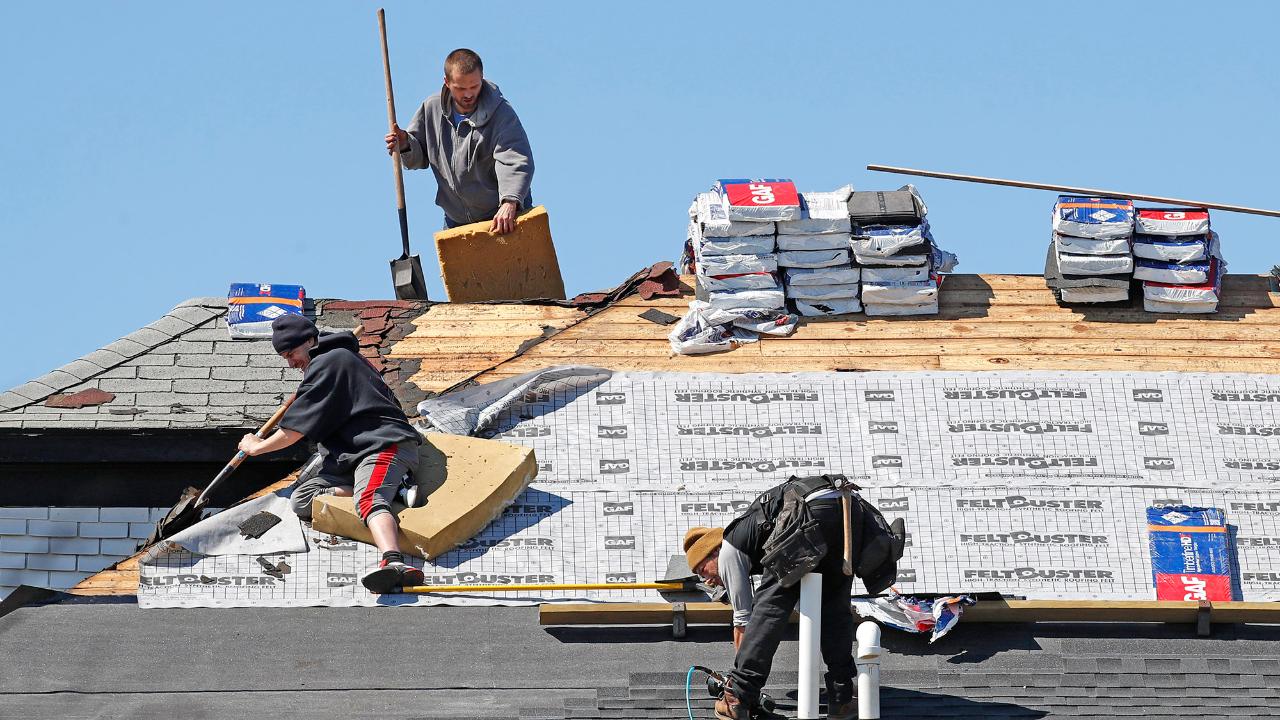 National Association of Home Builders CEO Jerry Howard discusses homebuilder sentiment surging as the country reopens. 