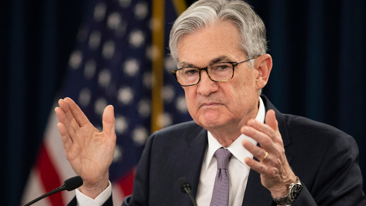 FOX Business' Edward Lawrence says members of the Federal Reserve are willing to let the economy run hot in order to get the inflation rate back at their 2 percent target. 