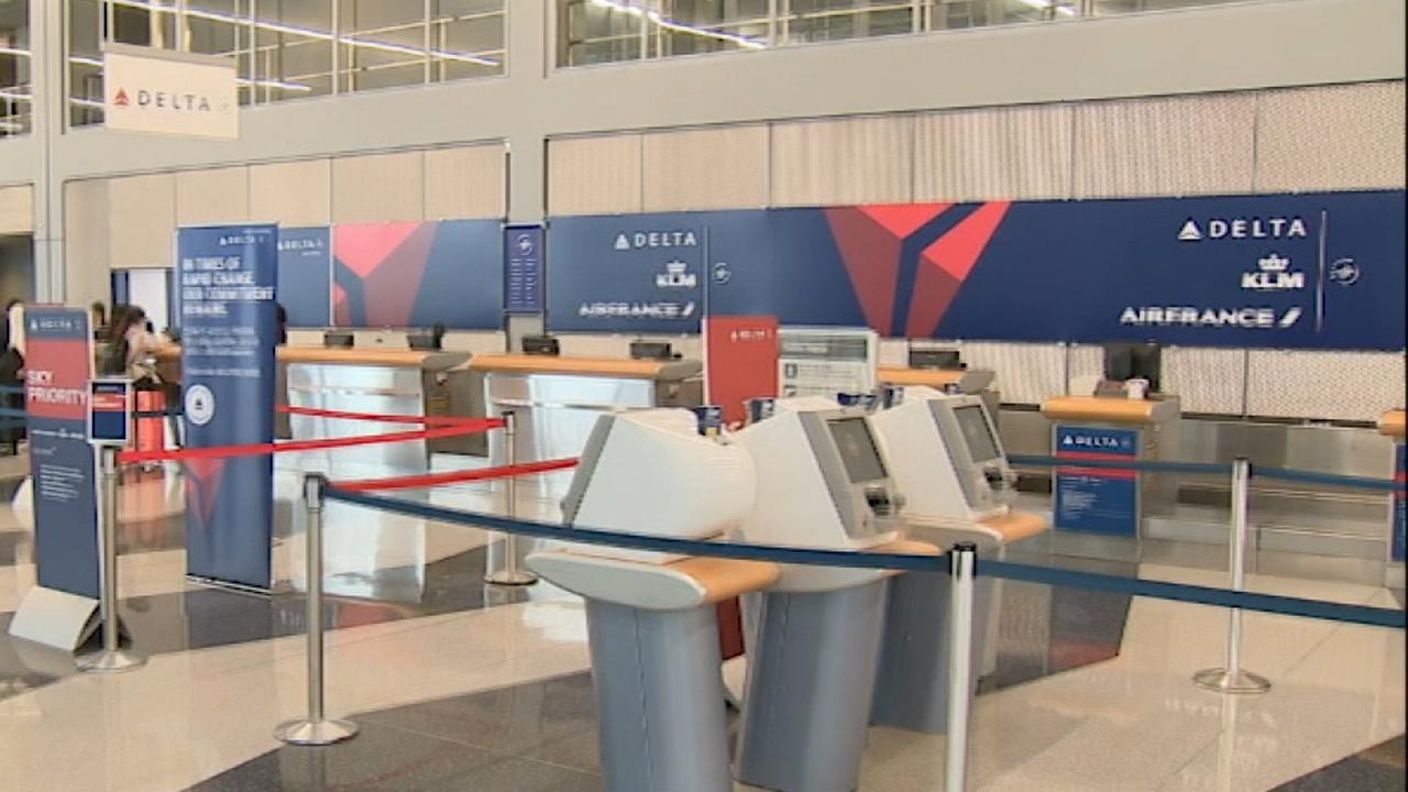 Fox Business Briefs: Delta Air Lines rolling out additional protocol for those who cannot wear a mask because of a medical condition and says any customers who make false claims about a condition may be banned from future flights; Walt Disney joining the list of advertisers cutting ad spending on Facebook.