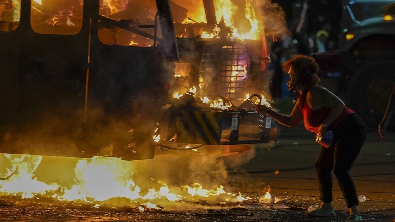 Former 2016 presidential candidate Scott Walker on violent Wisconsin riots. 