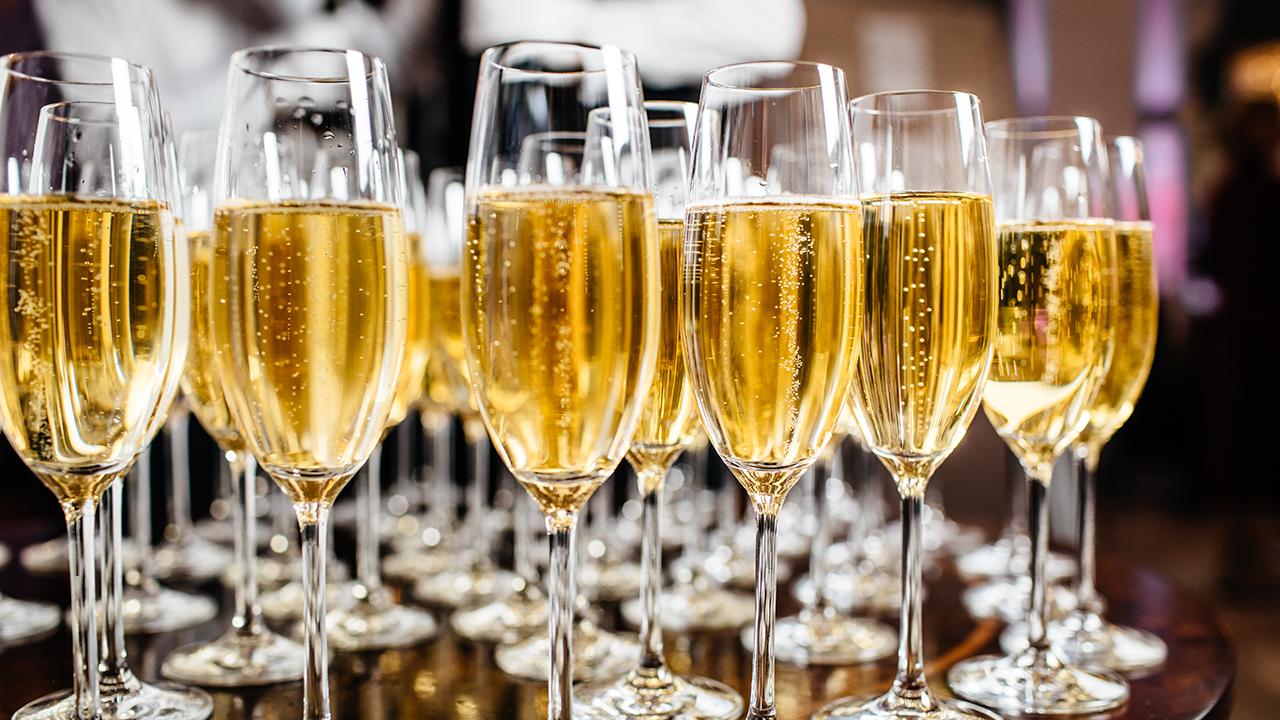 The champagne industry has been hit by the coronavirus outbreak and the high number of canceled events. FOX Business’ Jeff Flock with more.