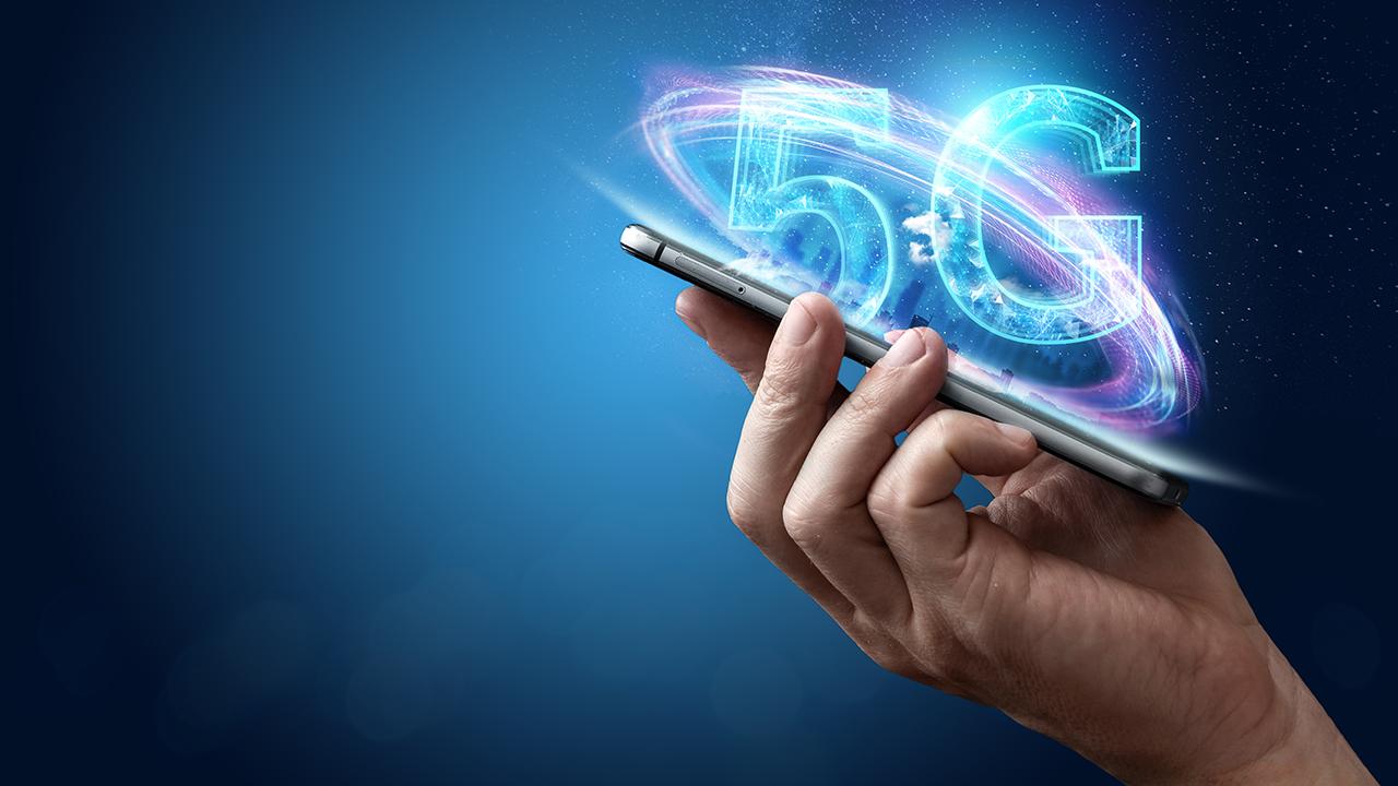 Viollis Group International CEO Paul Viollis argues that we are not ready for 5G. He also provides insight into Qualcomm reportedly pushing for permission to sell chips to Huawei. 