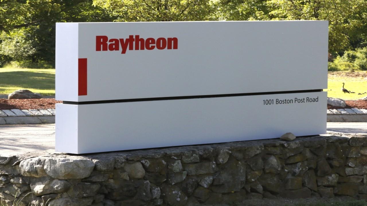 Raytheon Technologies is planning to cut more than 15,000 jobs by the end of the year. FOX Business’ Gerri Willis with more. 