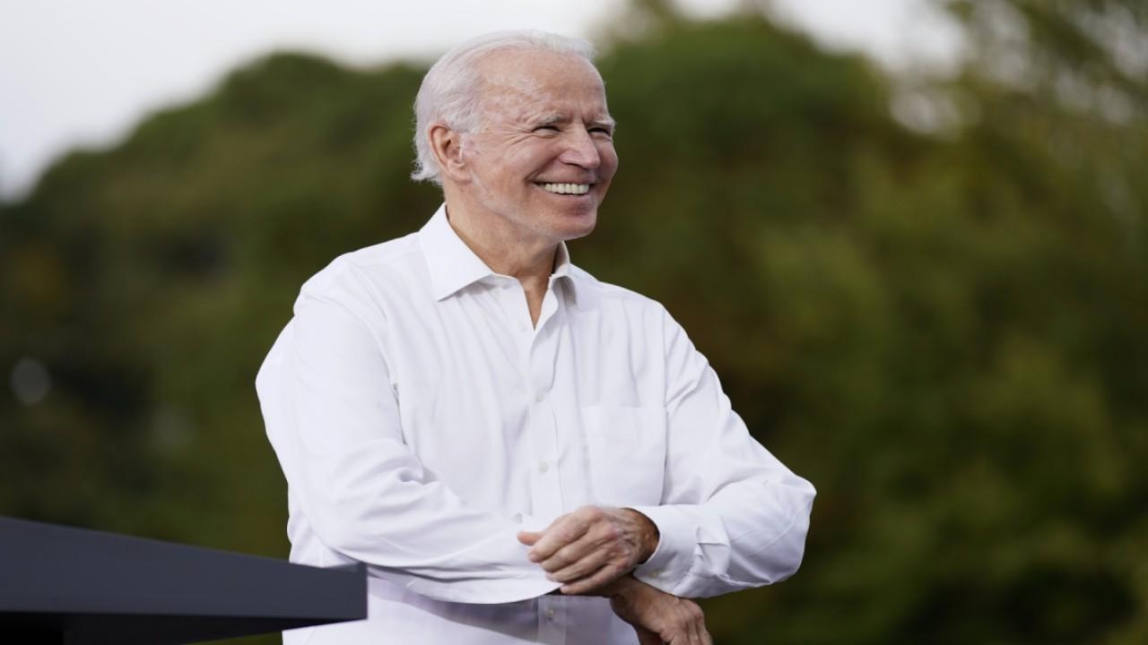 Americans for Tax Reform president Grover Norquist and Wall Street Journal Assistant Editorial page editor James Freeman provide insight on both Joe Biden's and President Trump's economic plans.