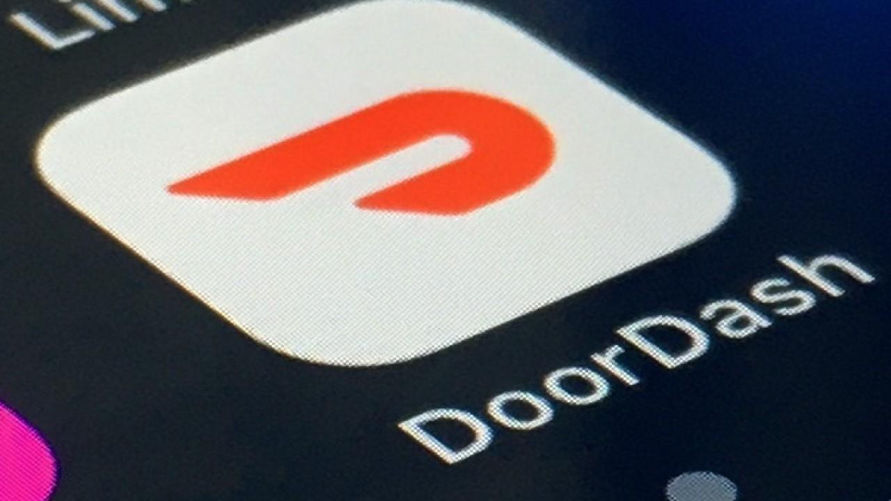 DoorDash is expected to begin trading on the New York Stock Exchange on Wednesday. FOX Business' Susan Li and Lauren Simonetti with more. 