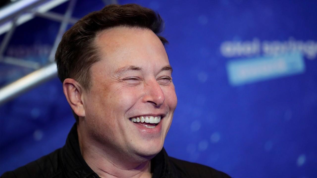 The Wall Street Journal editorial page assistant editor James Freeman weighs in on Tesla chief Elon Musk leaving California for Texas and taking his businesses with him, stimulus negotiations and New Yorkers’ access to the coming coronavirus vaccine.