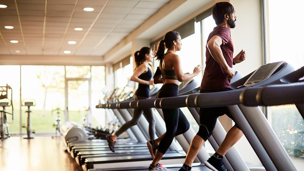 United States Fitness Coalition president and CEO Charles Cassara discusses challenging Gov. Cuomo's orders restricting gym services.<br>