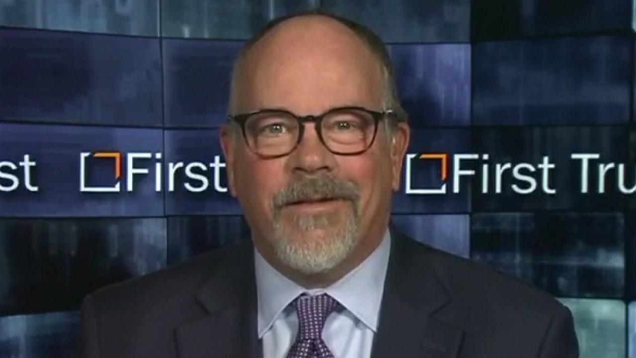 First Trust Advisors chief economist Brian Wesbury discusses the bipartisan relief package considered by Congress.