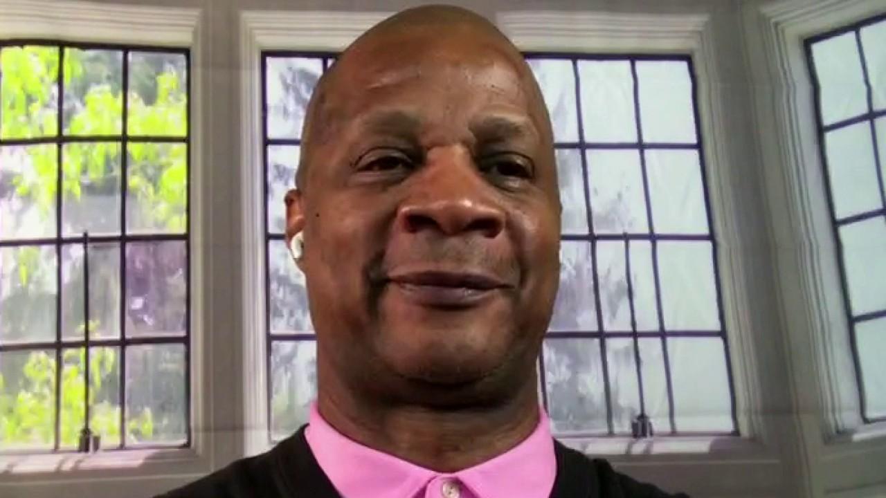 Retired baseball star Darryl Strawberry on his new book on 'how God transforms your life.'