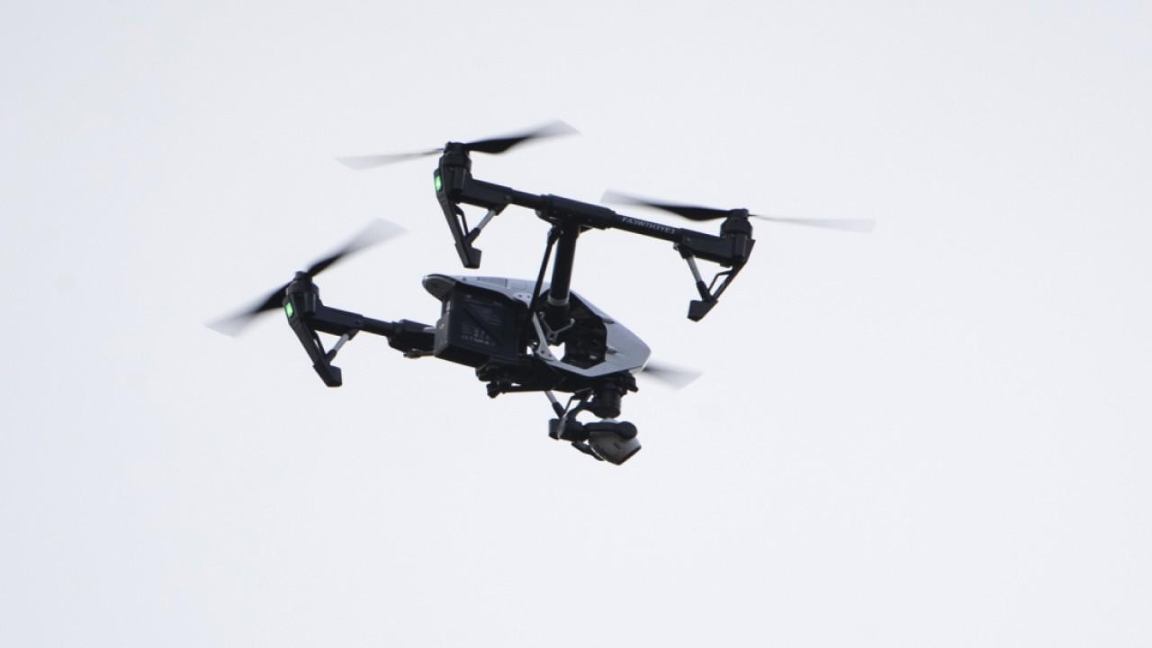 The FAA finalized drone delivery rules, allowing them to transport packages. FOX Business' Grady Trimble with more.<br>