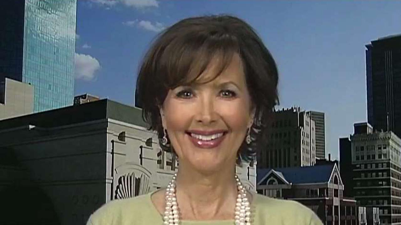 Janine turner hot